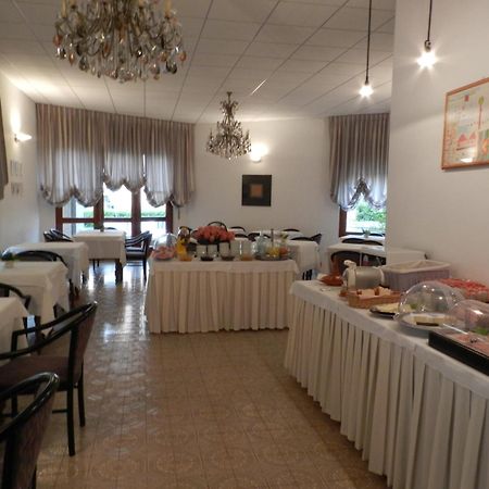Park Hotel Albisola Superiore Dış mekan fotoğraf